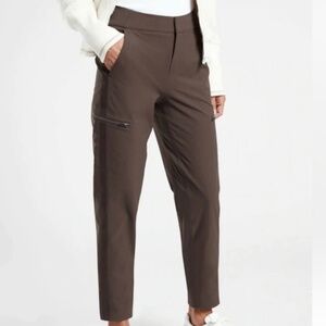Athleta Women’s Stretch Waistband Wander Hybrid Pants In Walnut Brown 8 Tall